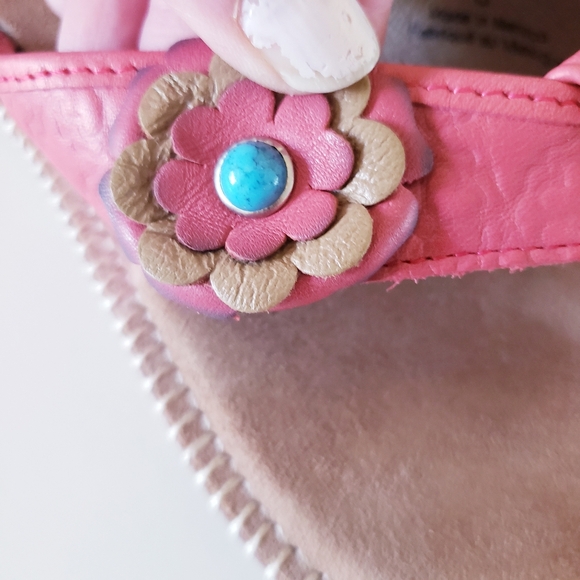 Manitobah Mukluks Wasaga Flip-Flop Red/Rouge- 6M - Picture 4 of 12